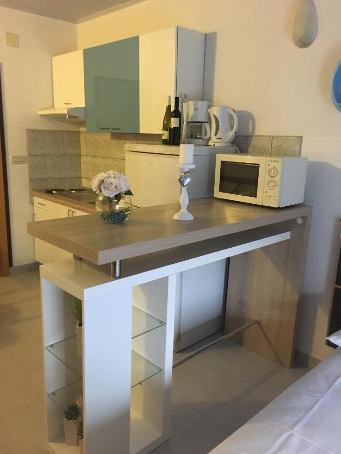 Apartments By The Sea Promajna, Makarska - 2673 外观 照片
