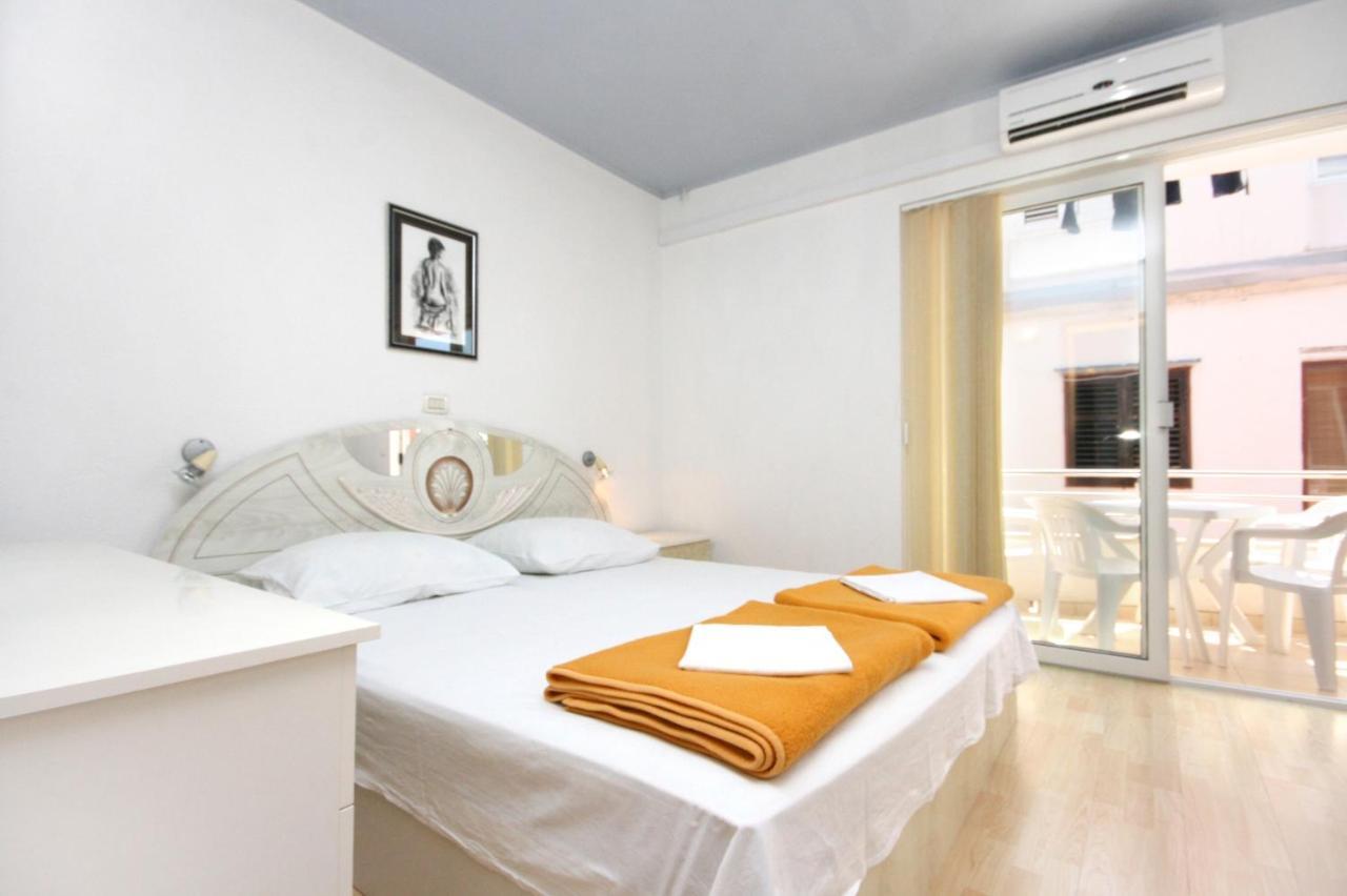 Apartments By The Sea Promajna, Makarska - 2673 外观 照片